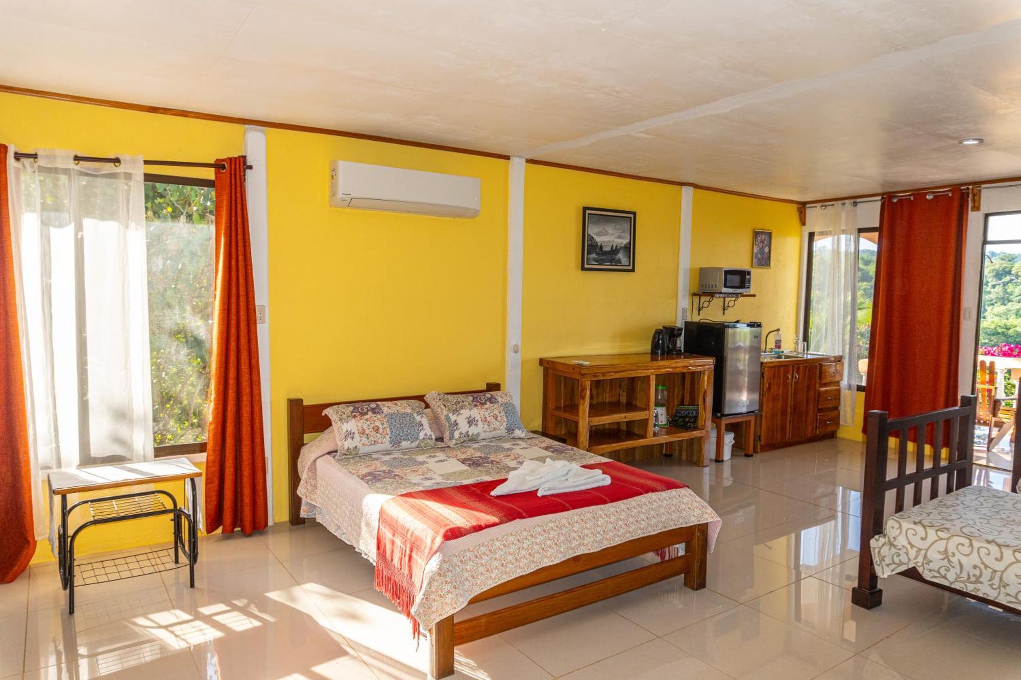 Villa Manolo Ocean And Forest View Hotel Drakes Bay Extérieur photo